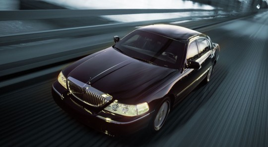 2014-Lincoln-Town-Car-Redesign